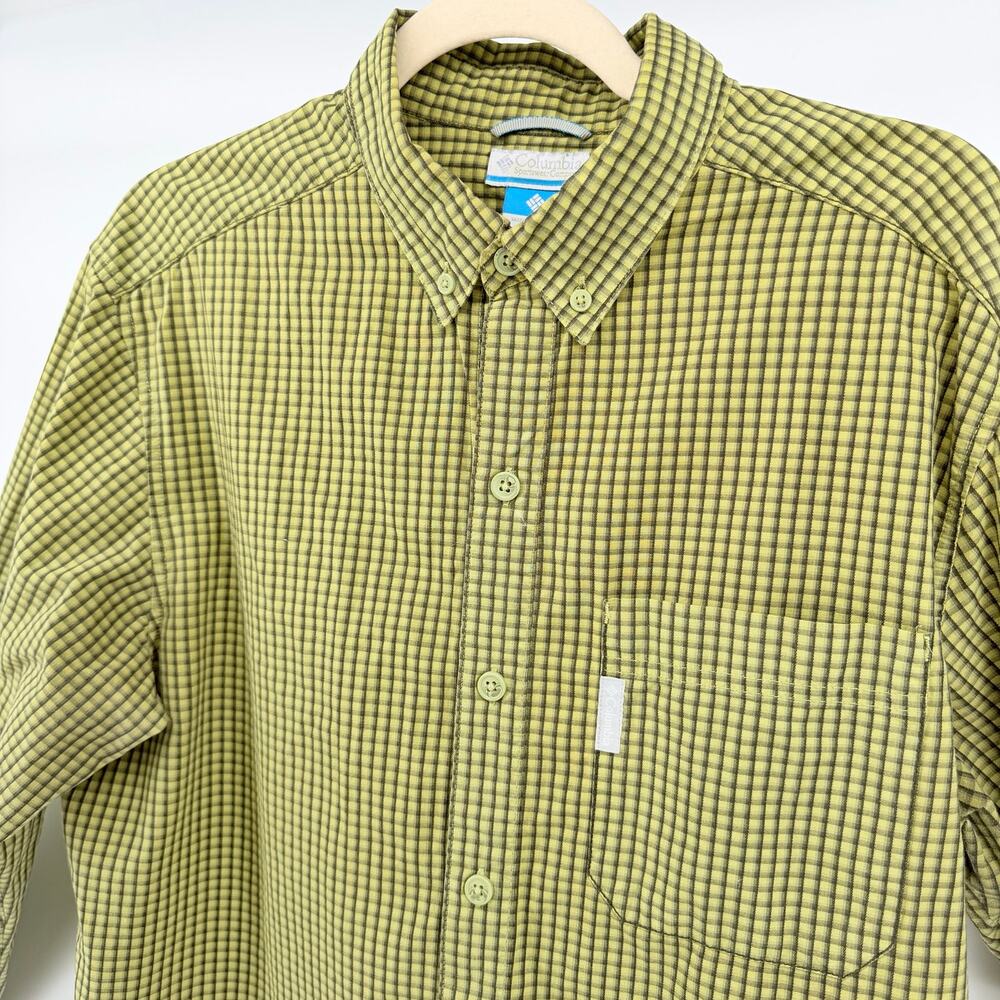 Columbia Sportswear Yellow Grey Plaid Button Down Hiking Shirt Size M Gorpcore
